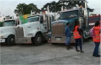 Miniatura maquinaria amarilla Servigihear